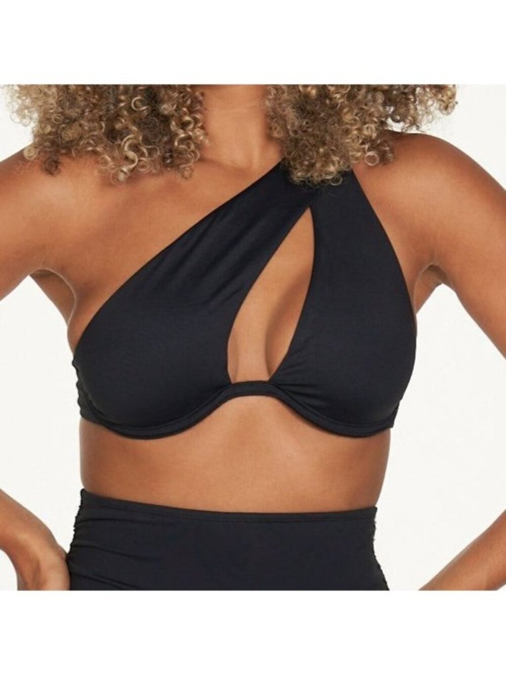 Frederick's of Hollywood Taormina Classic Bikini Top in Black, Size 3X